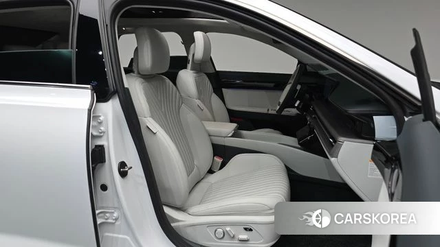 Hyundai Grandeur Hybrid (GN7) id 4670023 из Кореи 36