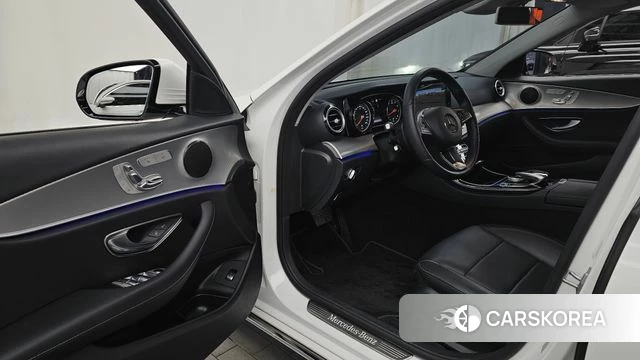 Mercedes-Benz E-Class W213 id 5054837 из Кореи 20