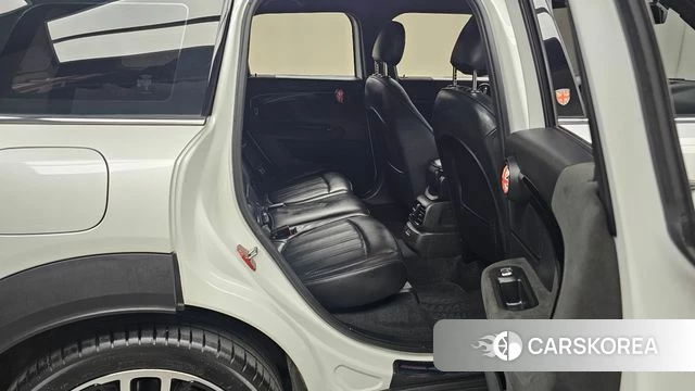 Mini Cooper S Countryman id 5021439 из Кореи 31