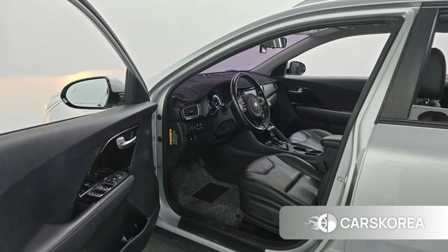 Kia Niro id 4988564 из Кореи 31