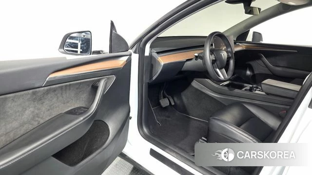 Tesla Model Y id 4996705 из Кореи 33