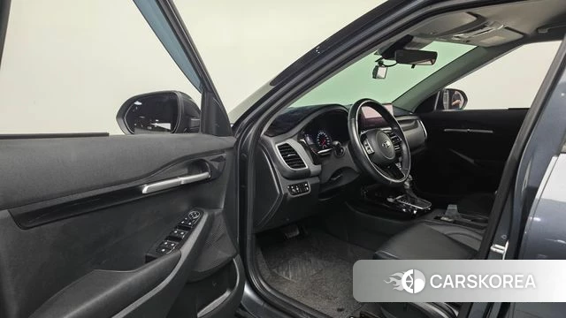 Kia Seltos id 4997997 из Кореи 32