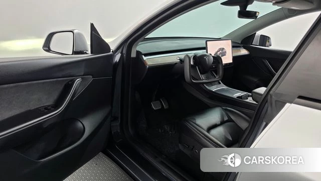 Tesla Model Y id 5012455 из Кореи 20