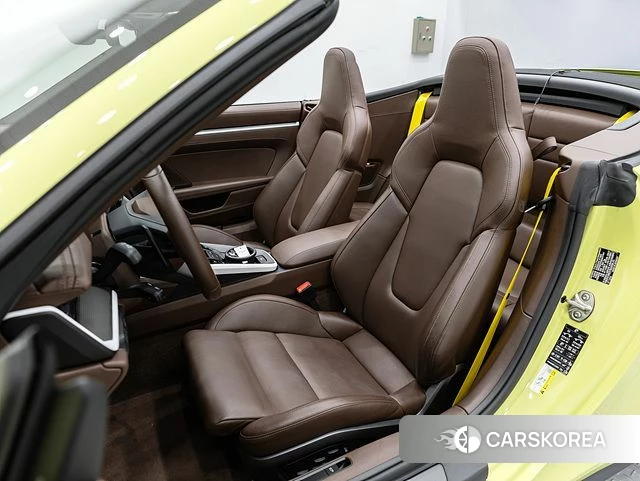 Porsche 911(992) id 4767406 из Кореи 20