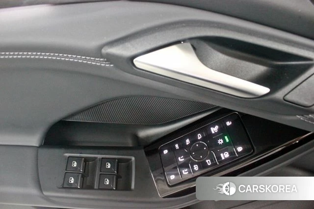 Audi A6 e-Tron id 4560070 из Кореи 20