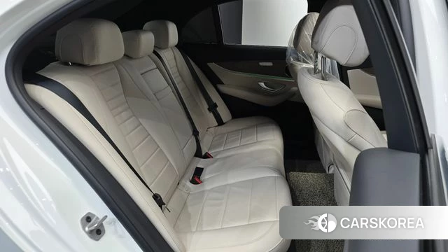 Mercedes-Benz E-Class W213 id 5028422 из Кореи 36