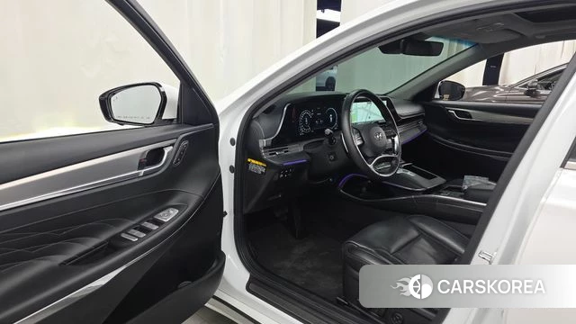 Hyundai The New Grandeur IG Hybrid id 5018368 из Кореи 34