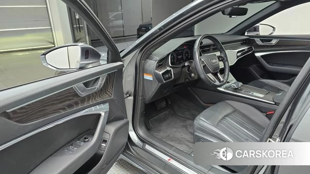 Audi A6 (C8) id 5003703 из Кореи 33