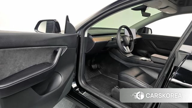 Tesla Model Y id 4951431 из Кореи 32