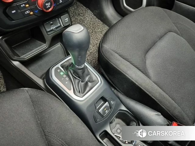 Jeep Renegade id 4952088 из Кореи 18