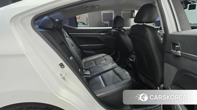 Hyundai Avante AD id 4983241 из Кореи 31