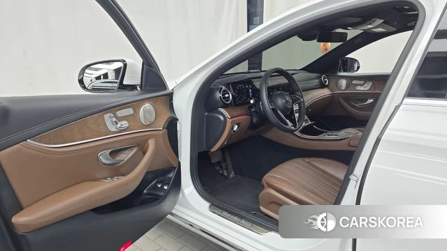 Mercedes-Benz E-Class W213 id 5026870 из Кореи 33