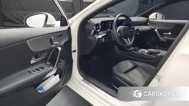 Mercedes-Benz A-Class W177 id 3463973 из Кореи 20