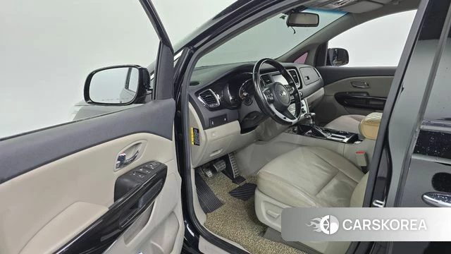 Kia The New Carnival id 5054680 из Кореи 20