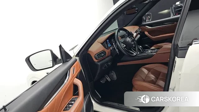 Maserati Levante id 3488818 из Кореи 20