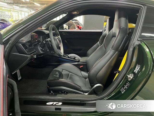 Porsche 911(992) id 4990235 из Кореи 20