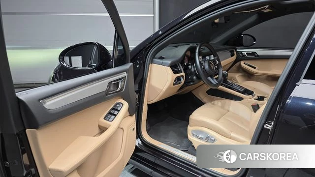 Porsche Macan id 4645679 из Кореи 31