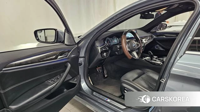 BMW 5 Series (G30) id 5004641 из Кореи 20