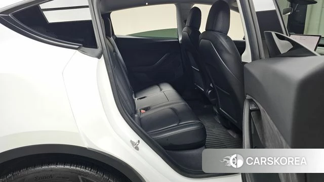 Tesla Model Y id 4550671 из Кореи 31