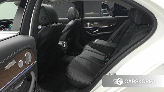 Mercedes-Benz E-Class W213 id 5035654 из Кореи 36