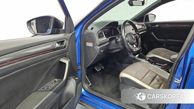 Volkswagen T-Roc id 4942721 из Кореи 34