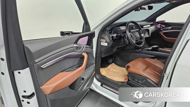 Audi e-Tron id 4906142 из Кореи 20