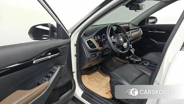Kia Seltos id 4987596 из Кореи 30