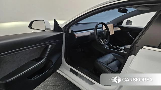 Tesla Model 3 id 4943519 из Кореи 20