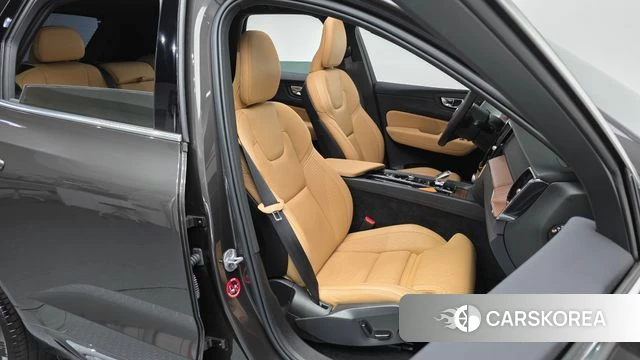 Volvo XC60 second Generation id 3850629 из Кореи 20
