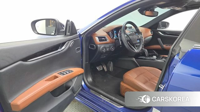 Maserati Ghibli id 4982733 из Кореи 32