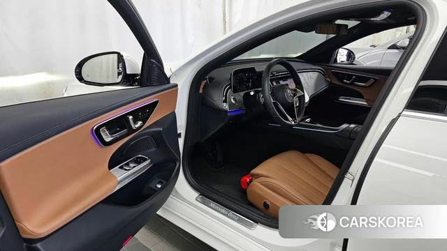 Mercedes-Benz E-Class W214 id 4934601 из Кореи 32