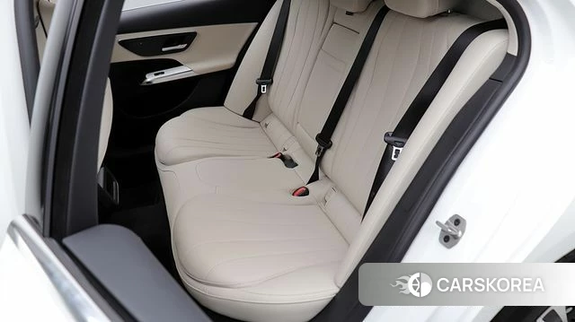 Mercedes-Benz E-Class W214 id 4916559 из Кореи 20