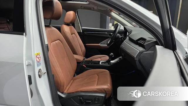 Audi Q3 (F3) id 4793214 из Кореи 32