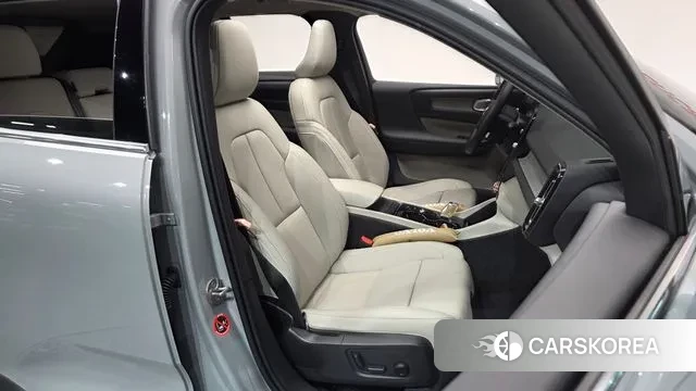 Volvo XC40 id 3299644 из Кореи 20