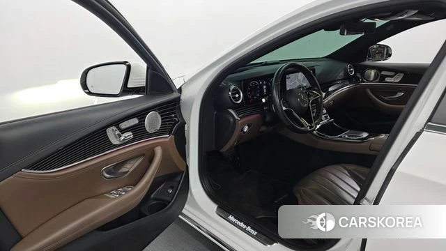 Mercedes-Benz E-Class W213 id 4942952 из Кореи 20