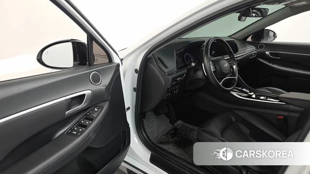 Hyundai Sonata (DN8) id 4528917 из Кореи 33
