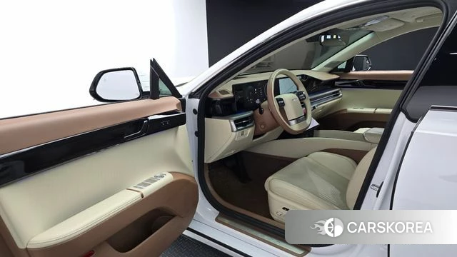 Hyundai Grandeur (GN7) id 5046169 из Кореи 20