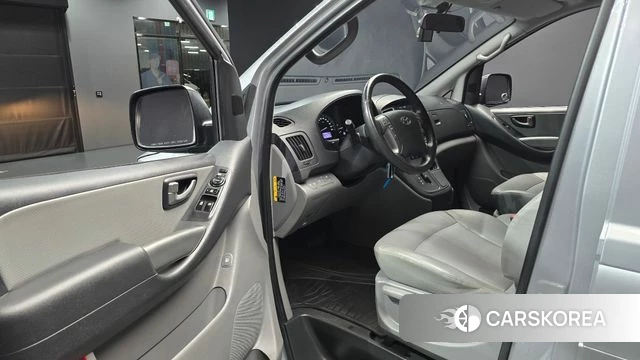 Hyundai The New Grand Starex id 4470935 из Кореи 20