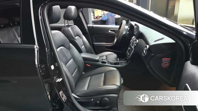 Mercedes-Benz A-Class W176 id 5054710 из Кореи 30