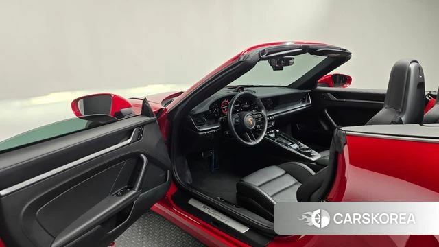 Porsche 911(992) id 5021255 из Кореи 37