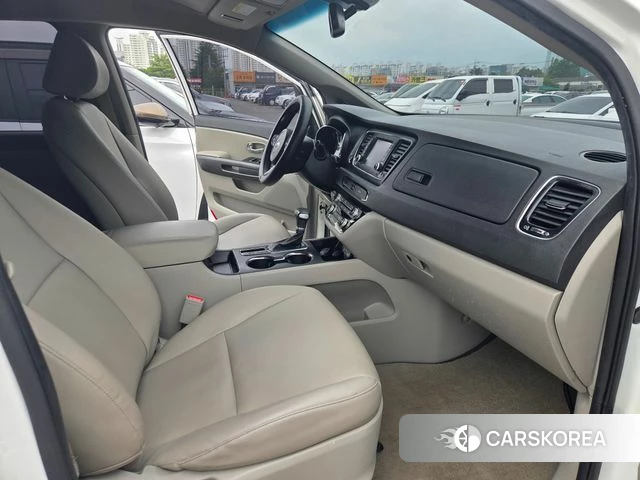 Kia The New Carnival id 5023638 из Кореи 20