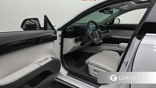 Hyundai Grandeur Hybrid (GN7) id 4965318 из Кореи 32