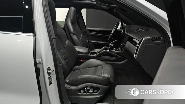 Porsche Cayenne (PO536) id 4918665 из Кореи 34