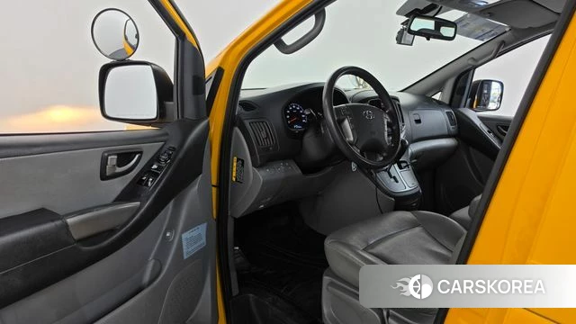 Hyundai The New Grand Starex id 4987930 из Кореи 30