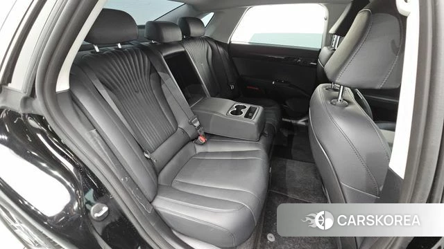 Hyundai Grandeur (GN7) id 5020892 из Кореи 32