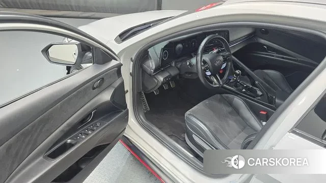 Hyundai Avante (CN7) id 3758979 из Кореи 20