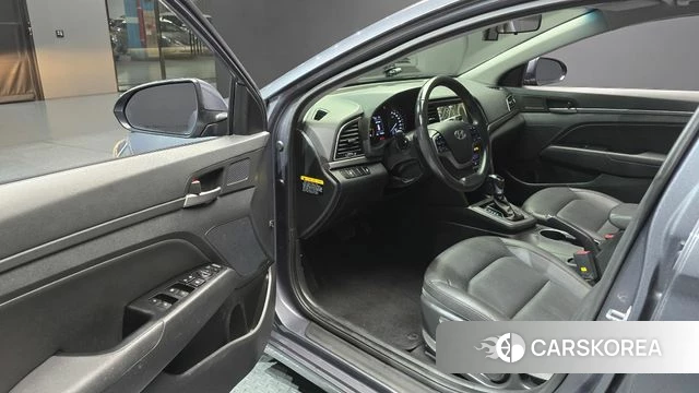 Hyundai Avante AD id 4770818 из Кореи 31