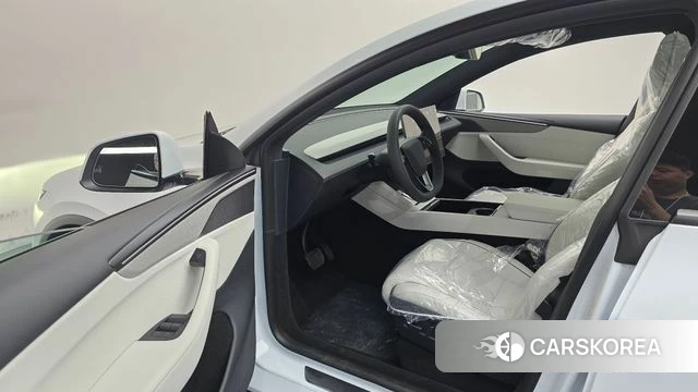 Tesla Model Y id 4904042 из Кореи 20