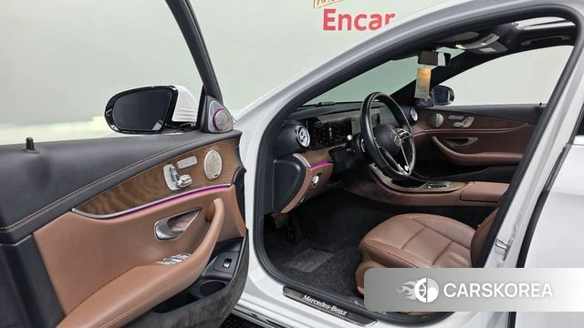 Mercedes-Benz E-Class W213 id 5034805 из Кореи 32