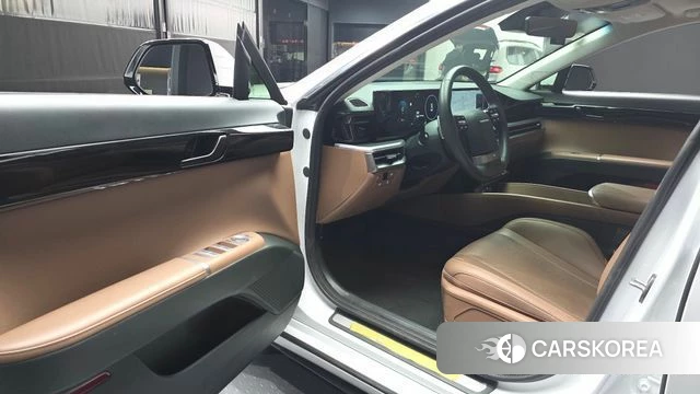 Hyundai Grandeur (GN7) id 4660725 из Кореи 31